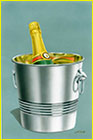 peinture à l’aérographe d’un seau de champagne en fer à l’intérieur une bouteille de champagne avec son bouchon